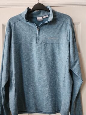 Columbia Quarter Zip Pullover
